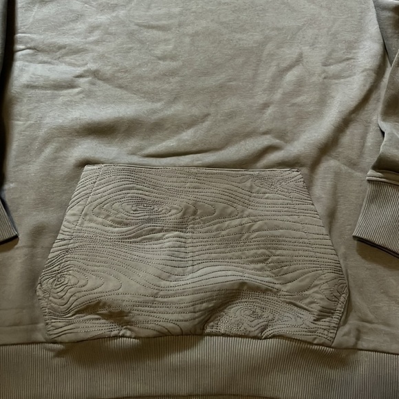 VANS brand forest green, super soft hoodie with embroidered kangaroo pocket - Picture 2 of 9